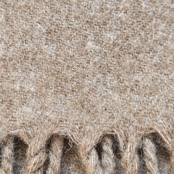 Wilfred 100% wool scarf - Picture 3 of 4